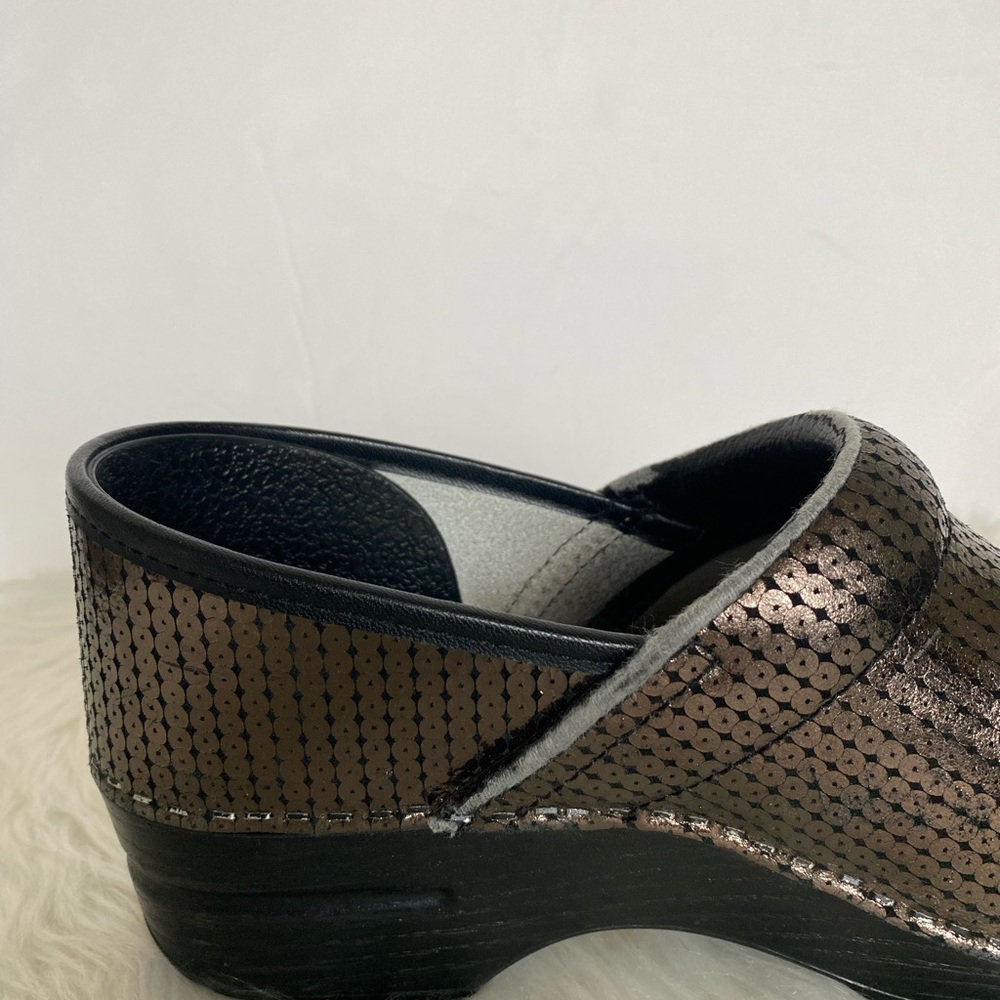 Dansko Professional Sequin Clog / Size 40 - image 8